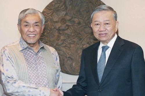 Đề nghị Malaysia hỗ trợ Việt Nam phát triển ngành công nghiệp Halal