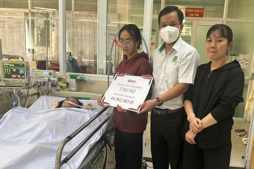Báo VietNamNet đóng viện phí hơn 44 triệu đồng cho bà Hoàng Thị Phúc