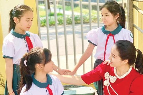 Kiến tạo trường học hạnh phúc - Bài 1: Áp lực từ trường học