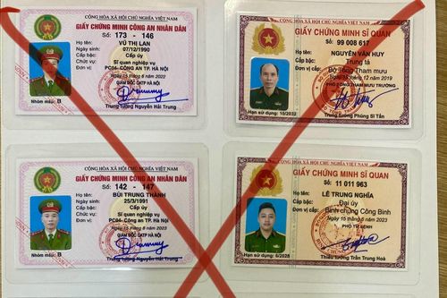 Các 'mắt xích' trong đường dây làm giả thẻ ngành công an, quân đội hoạt động như thế nào?