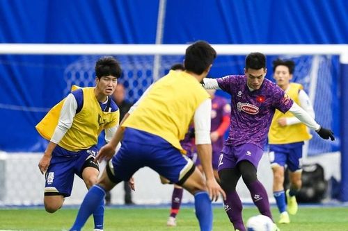 Đội tuyển Việt Nam – Ulsan Citizen 2-0: Các 'thợ săn bàn' làm hài lòng HLV Kim Sang-sik