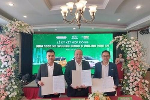 LET'S GO taxi hợp tác với TMT Motors mua 1.000 xe ô tô điện Wuling