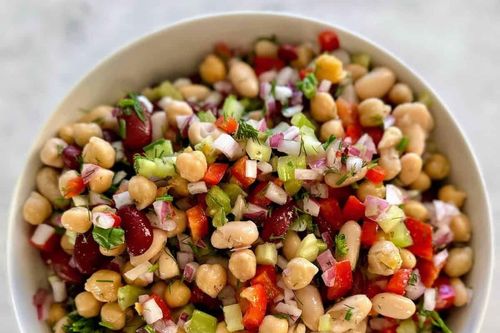 Những lợi ích bất ngờ từ món salad làm từ đậu