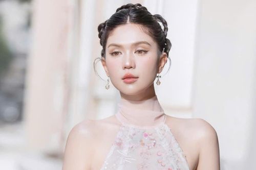 Phim có Việt Hương, Ngọc Trinh đối đầu bom tấn 'Vua sư tử'