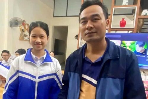 Hành động đẹp 'nhặt được của rơi trả người đánh mất' của em Ngô Thị Thảo