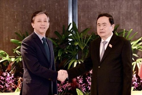 Chủ tịch Quốc hội Trần Thanh Mẫn tiếp Phó Tổng Giám Đốc Tập đoàn Temasek Holdings
