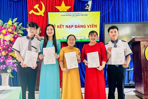 'Chi bộ 4 tốt' trong trường học
