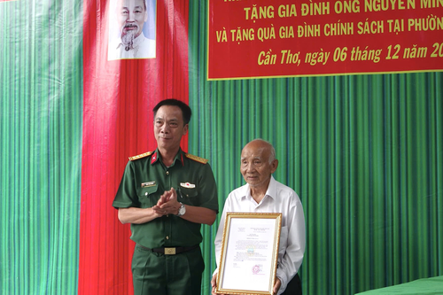 Tổng cục II khánh thành và bàn giao nhà tình nghĩa tặng gia đình chính sách