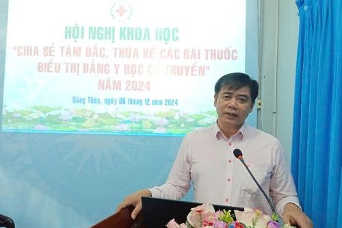Chia sẻ tâm đắc, thừa kế các bài thuốc điều trị bằng y học cổ truyền năm 2024