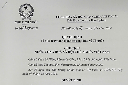 Truy tặng Huân chương Bảo vệ Tổ quốc đối với 12 đồng chí hy sinh trong diễn tập tại Quân khu 7