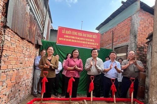 Bến Tre phấn đấu trong năm 2025, xóa 100% nhà tạm bợ, dột nát