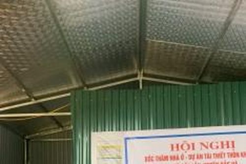 Người dân thôn Kho Vàng: 'Đếm từng ngày để được về nhà mới'