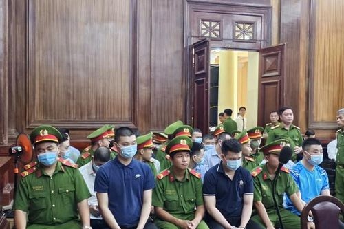 Đề nghị mức án các cựu cán bộ thuế trong vụ mua bán hóa đơn GTGT
