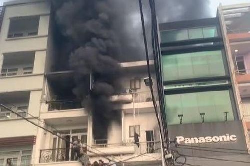 Cháy nhà trọ, 16 người thương vong