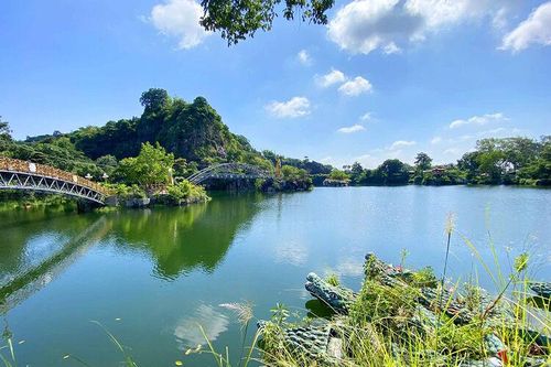 Du ngoạn hồ ông Thoại