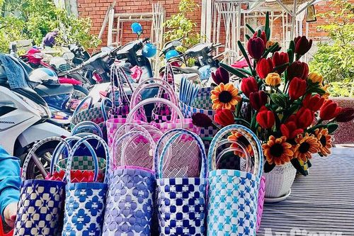 Sáng tạo với giỏ đan ny-lon