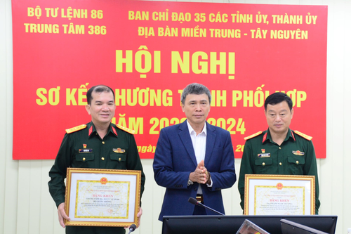 Phối hợp đấu tranh ngăn chặn thông tin xấu độc trên không gian mạng
