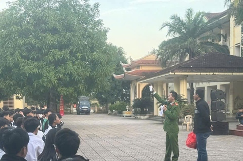 Ẩn họa khôn lường từ pháo nổ tự chế