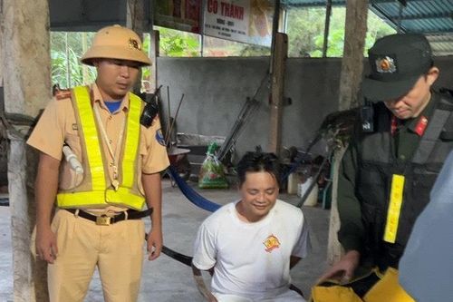 Sa lưới trên đường tẩu thoát