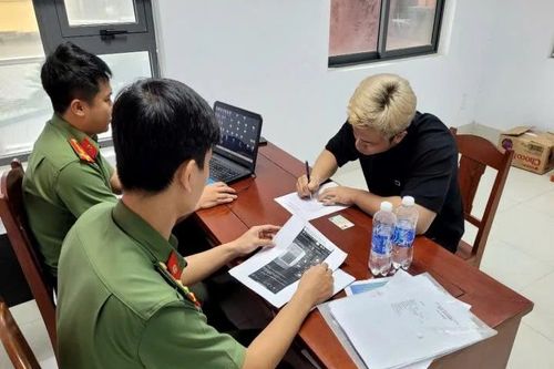 Xử phạt thanh niên livestream xúc phạm lãnh tụ trên mạng xã hội