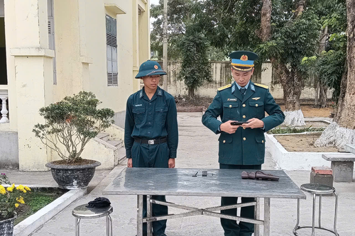Đoàn công tác Sư đoàn 363 kiểm tra công tác sẵn sàng chiến đấu và chuẩn bị đón Tết Nguyên đán Ất Tỵ các đơn vị