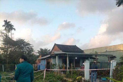 Vợ chồng tử vong bất thường