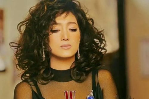Củng Lợi không xinh đẹp nhất nhưng dù có chụp ảnh cùng ai cũng không thua! Cư dân mạng: Đẹp hơn cả Lâm Thanh Hà