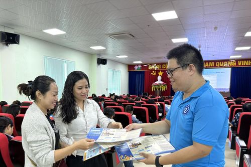 Phấn đấu đạt cao nhất chỉ tiêu bảo hiểm xã hội năm 2025