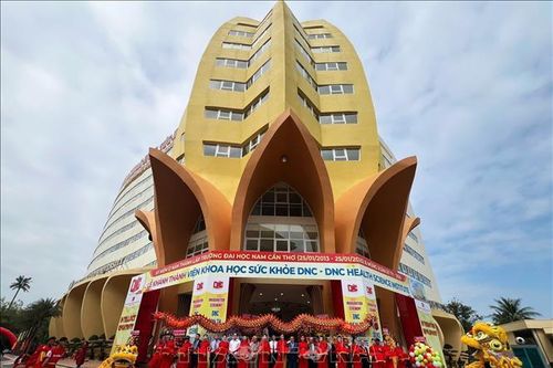 Khánh thành Viện Khoa học sức khỏe