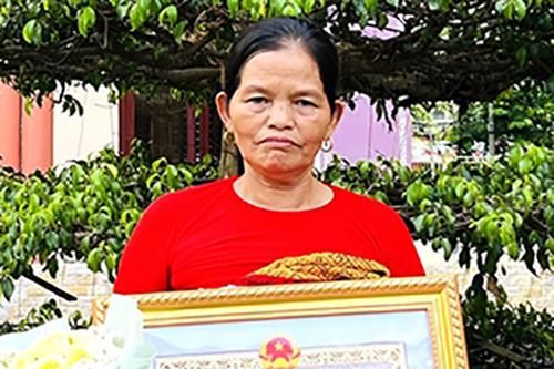Gương sáng học và làm theo Bác