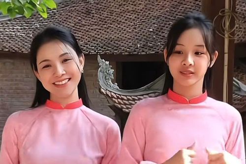 Con gái 12 tuổi cao hơn 1,7 m của Thùy Lâm