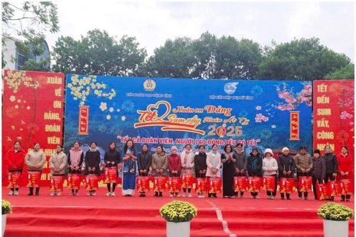Nhiều hoạt động chăm lo Tết cổ truyền cho phụ nữ