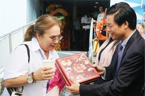 Để khách hạng sang 'rút hầu bao'