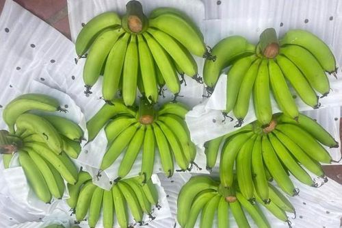 300.000 đồng/nải chuối xanh dịp Tết, bà nội trợ 'ngao ngán'