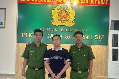 Bắt một người ở huyện Tân Phú vì quay phim, chụp ảnh để đe dọa tống tiền
