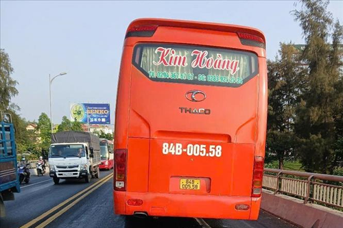 Tai nạn trên cầu Rạch Miễu gây kẹt xe kéo dài