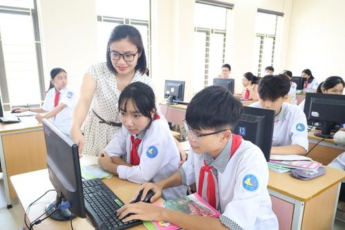 Tuyển dụng 258 giáo viên Tiểu học, Trung học cơ sở, Trung học phổ thông; nhân viên các cấp học