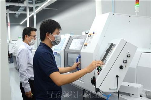 Lối đi mới cho doanh nghiệp Việt