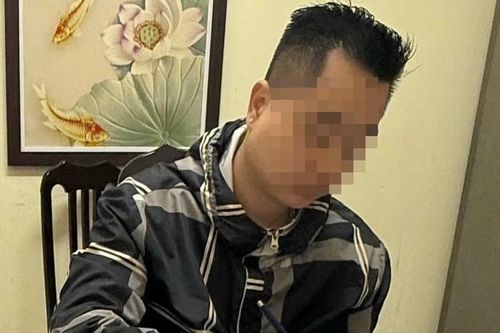 Hà Nội: Xử phạt người điều khiển ô tô dùng băng dính che biển kiểm soát