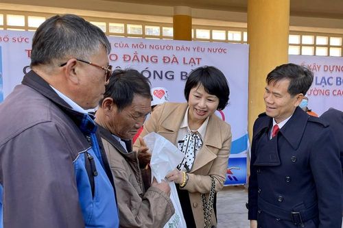 BÁO XUÂN 2025: Tết nhân ái