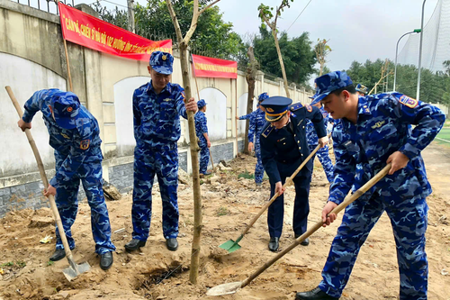 Hải đội 102 phát động Tết trồng cây