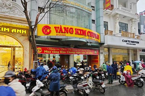 Thanh Hóa: lượng khách mua vàng ngày vía Thần Tài giảm nhẹ
