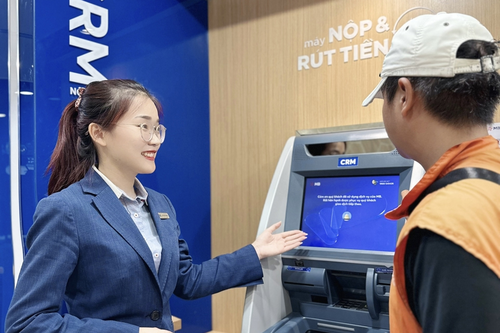 Thanh toán không sử dụng tiền mặt tăng mạnh