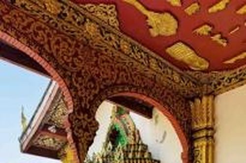 Đi Lào, 'chậm lại' để… yêu!