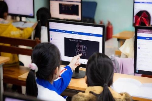 Việt Nam đứng thứ 2 thế giới trong sử dụng nền tảng giáo dục Khan Academy