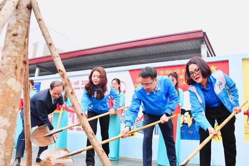 Tuổi trẻ Thủ đô mở màn chuỗi hoạt động trong 'Tháng Thanh niên' năm 2025
