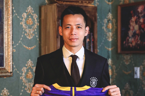 Tiền đạo Nguyễn Văn Quyết ký hợp đồng 'bom tấn' với Hà Nội FC