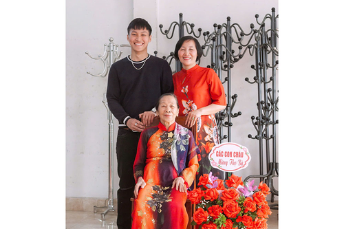3 thế hệ trong gia đình viết đơn tình nguyện nhập ngũ