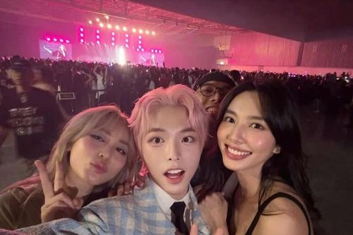 Sao Việt đổ bộ concert 2NE1: Diệu Nhi bất chấp hình tượng, hội Chị Đẹp hẹn nhau 'lên đồ'