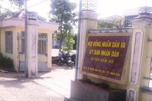 Hàng loạt cán bộ ở Cà Mau bị bắt tạm giam do vi phạm quy định quản lý đất đai